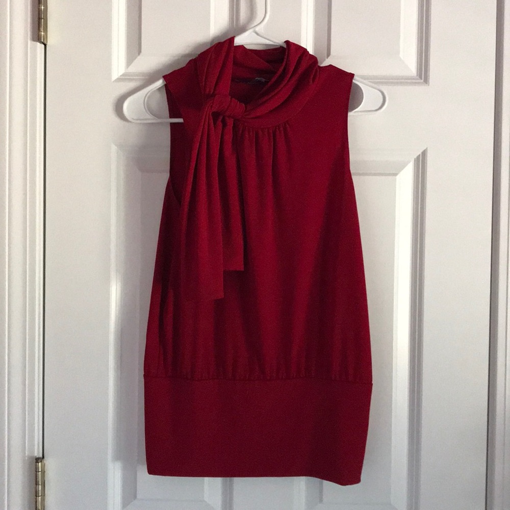 Turtle neck tank top